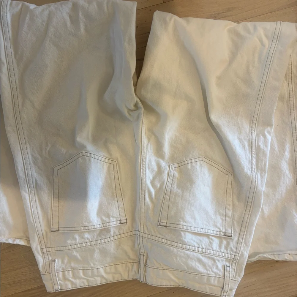 Women's White Jeans | MANGO - Picture 3 of 3